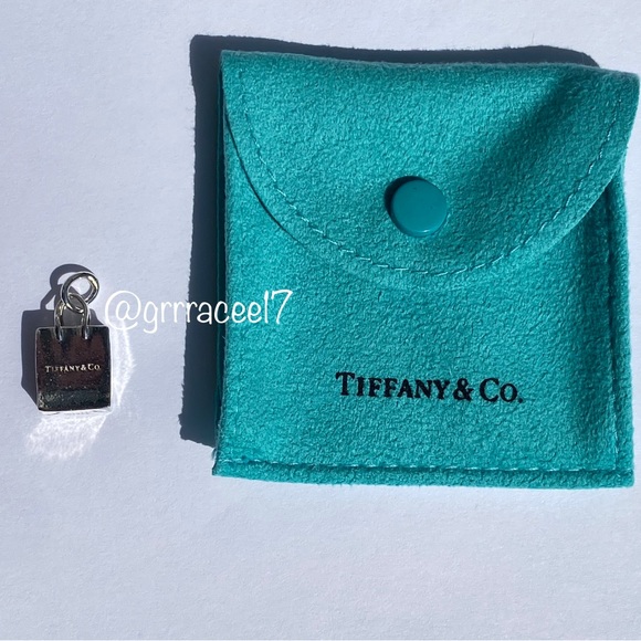 AUTH VINTAGE Tiffany & Co. Shopping bag🛍️ charm/pendant - Picture 14 of 16